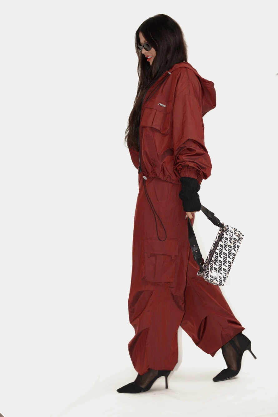 spodnie-damskie-szerokie-nylonowe-bf-cargo-flame-philo-ny--stylizacja