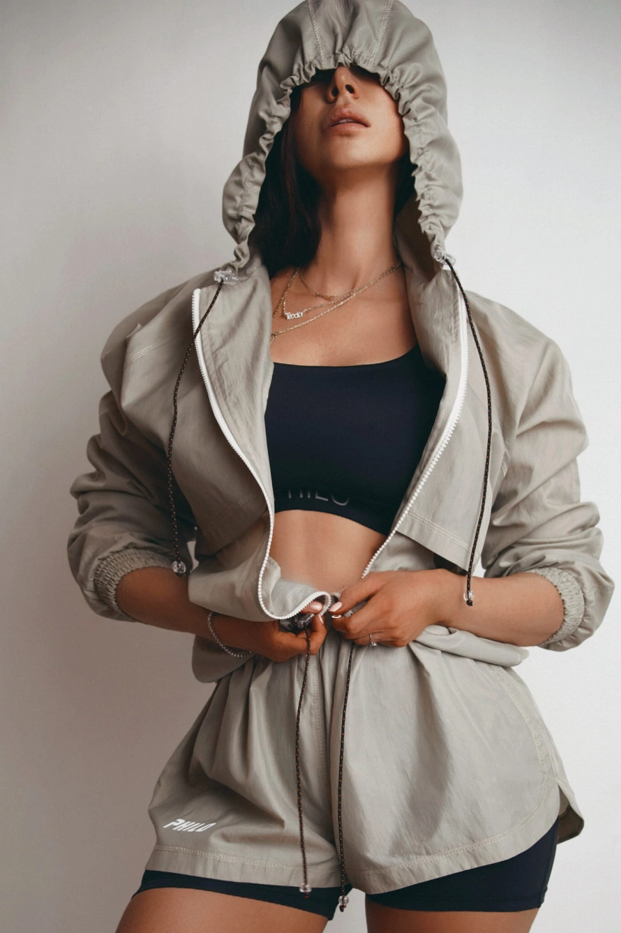 kurtka-damska-bezowa-nylon-jacket-blk-philo-ny-opcje-kolorystyczne