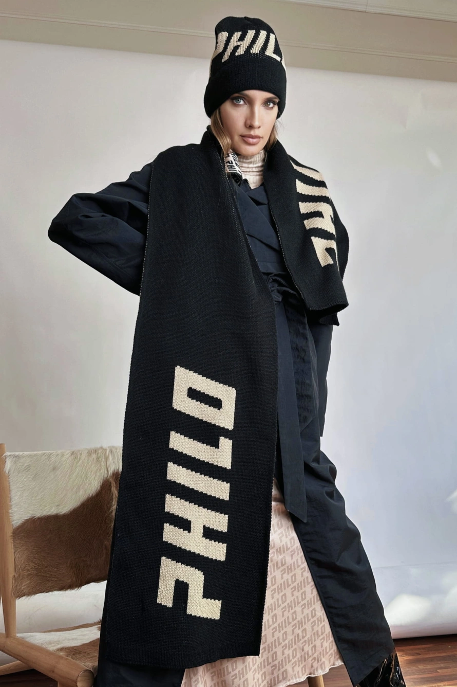 philo-scarf.jpg