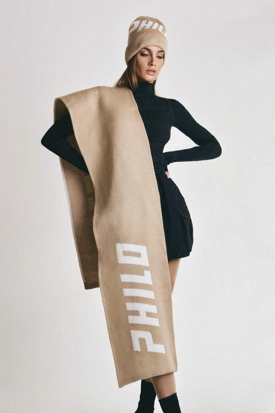 philo-scarf.jpg
