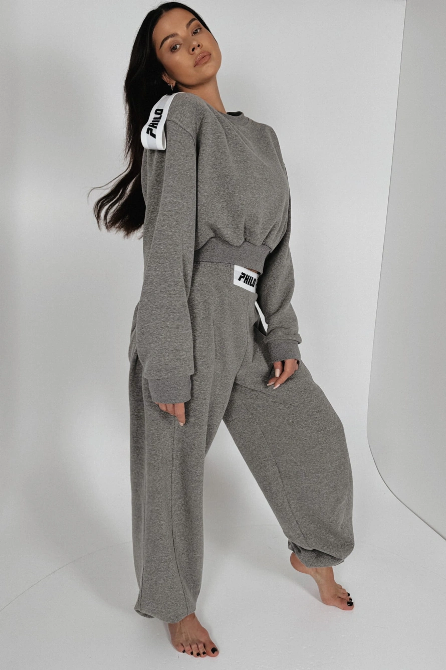 bluza-damska-grey-boxy-shoulderpad-sweatshirt-philo-newyork