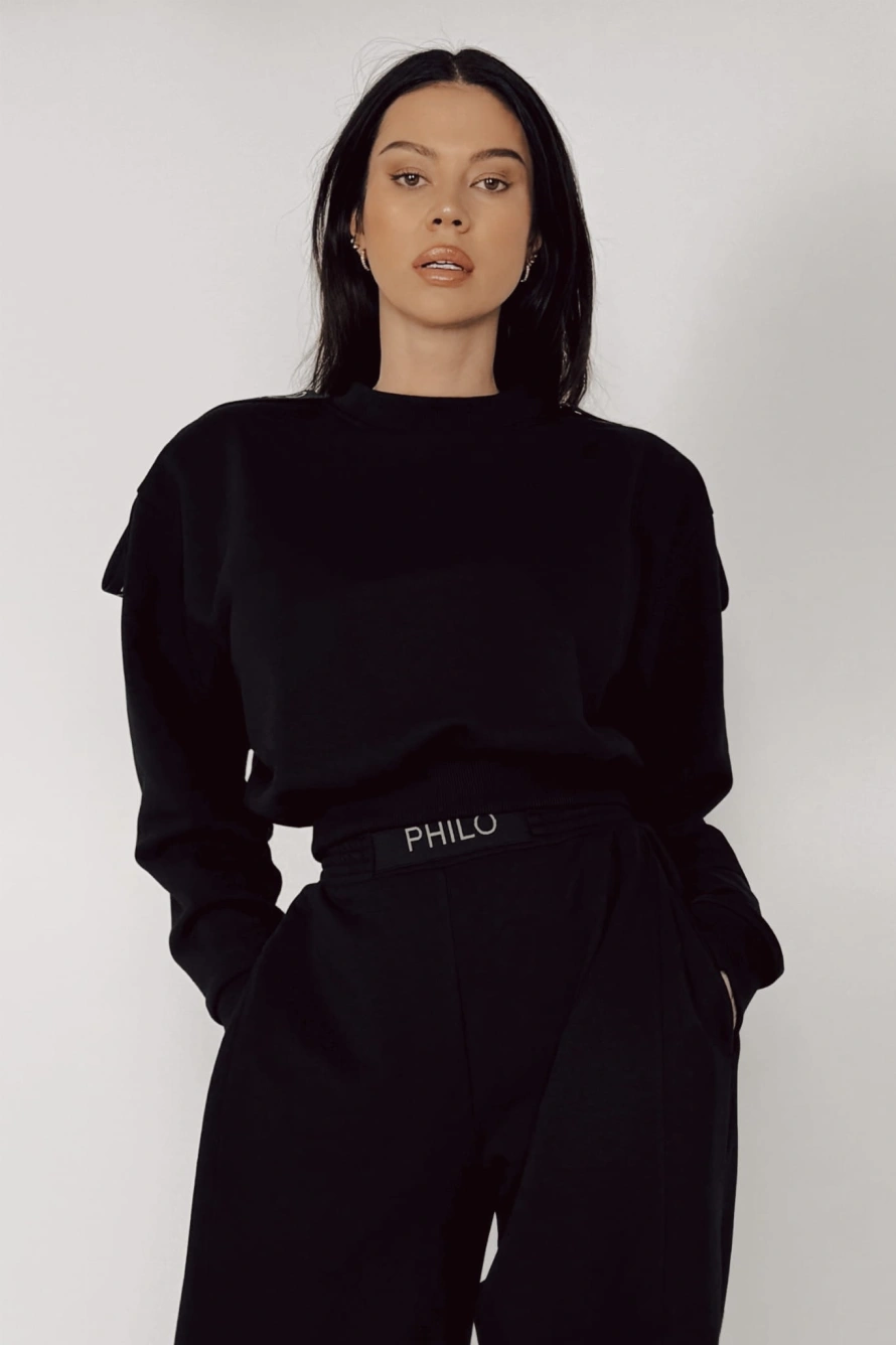 bluza-damska-black-boxy-shoulder-pad-sweatshirt-philo-nyc